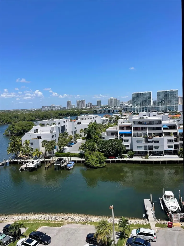 400 Kings Point Drive Sunny Isles Beach FL 33160