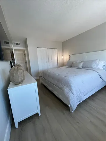 400 Kings Point Drive Sunny Isles Beach FL 33160