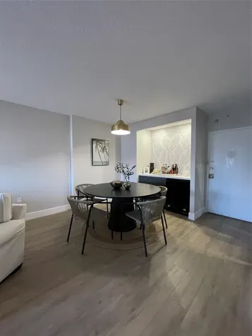 400 Kings Point Drive Sunny Isles Beach FL 33160