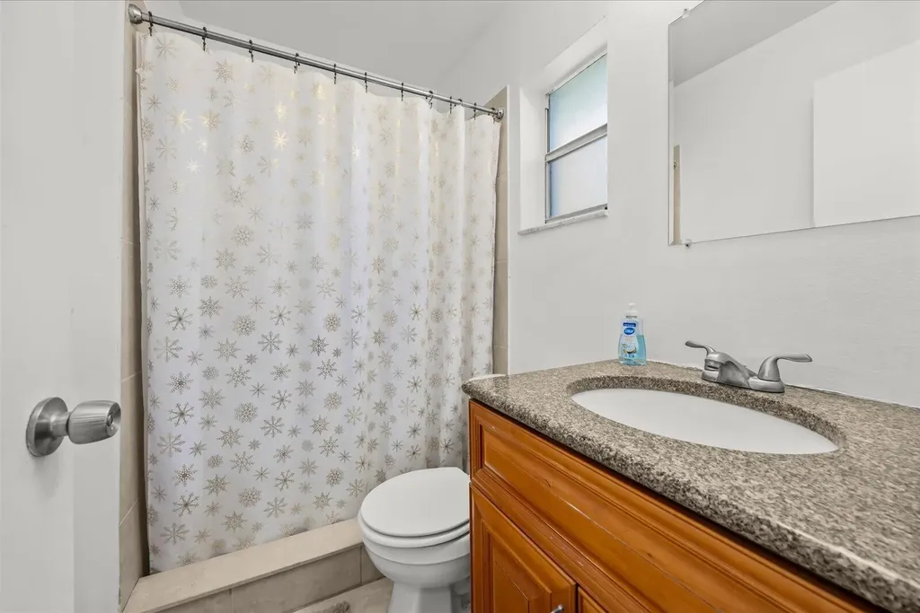 1549 SE Minorca Avenue Port St Lucie FL 34952