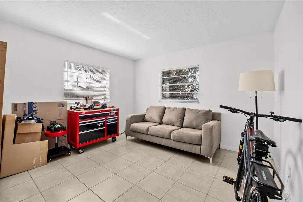 1549 SE Minorca Avenue Port St Lucie FL 34952
