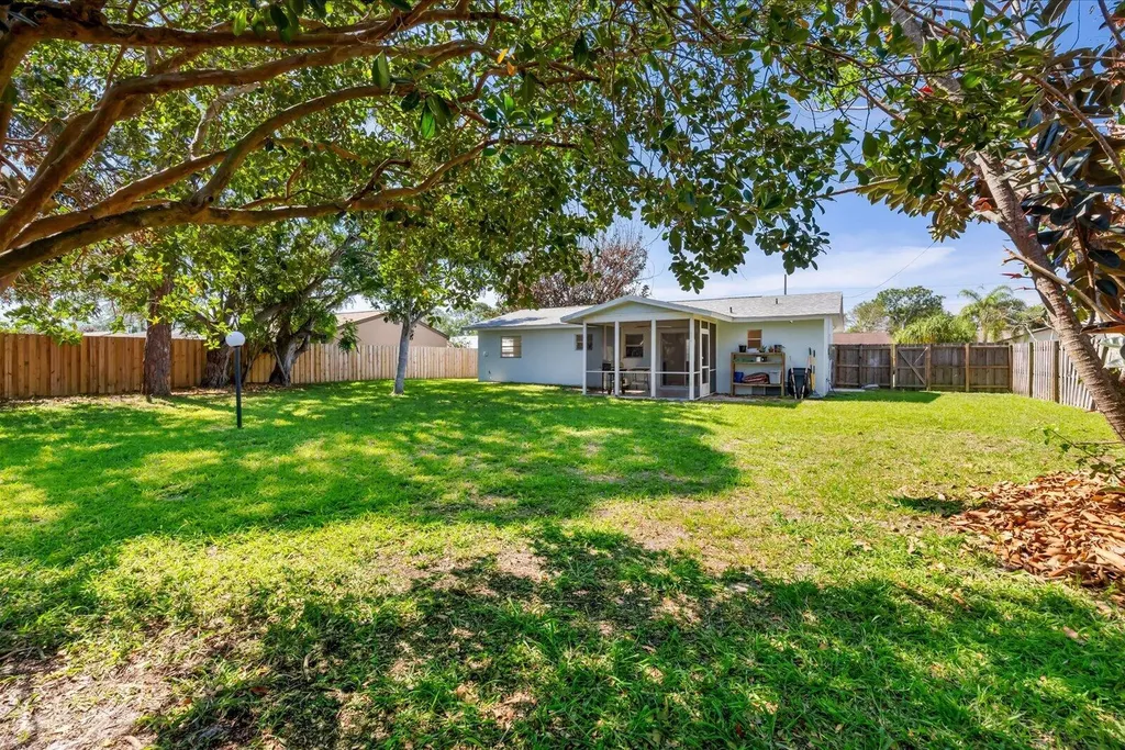 1549 SE Minorca Avenue Port St Lucie FL 34952