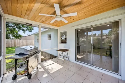 1549 SE Minorca Avenue Port St Lucie FL 34952
