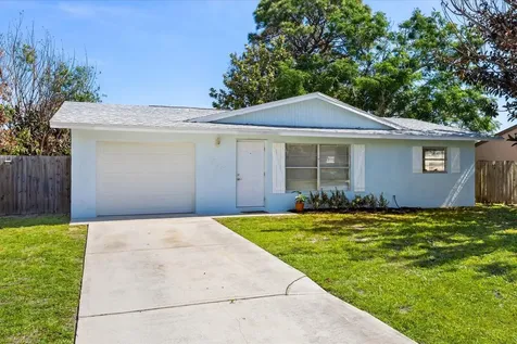 1549 SE Minorca Avenue Port St Lucie FL 34952