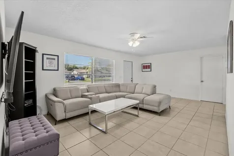 1549 SE Minorca Avenue Port St Lucie FL 34952
