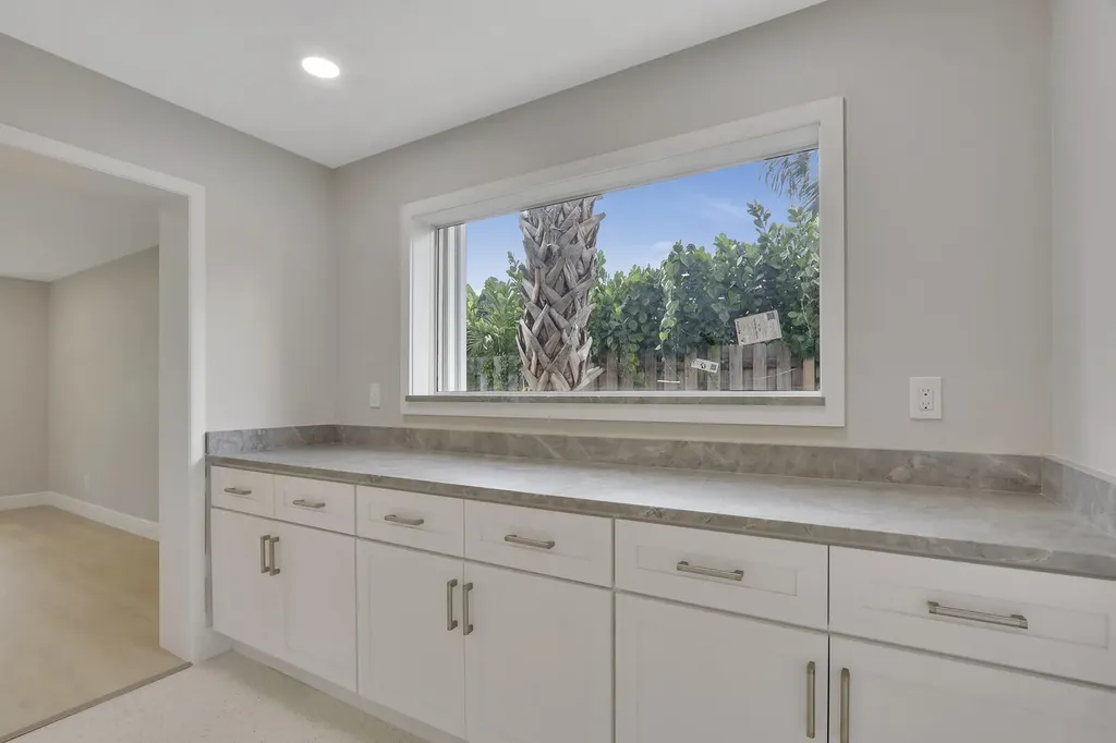 732 Pelican Way North Palm Beach FL 33408