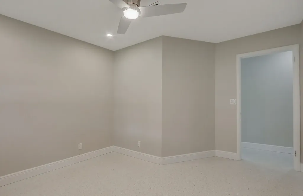 732 Pelican Way North Palm Beach FL 33408