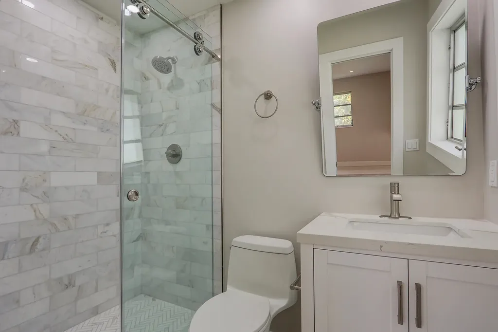 732 Pelican Way North Palm Beach FL 33408