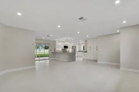 732 Pelican Way North Palm Beach FL 33408