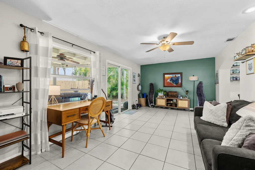 4366 Bamboo Drive Palm Beach Gardens FL 33410