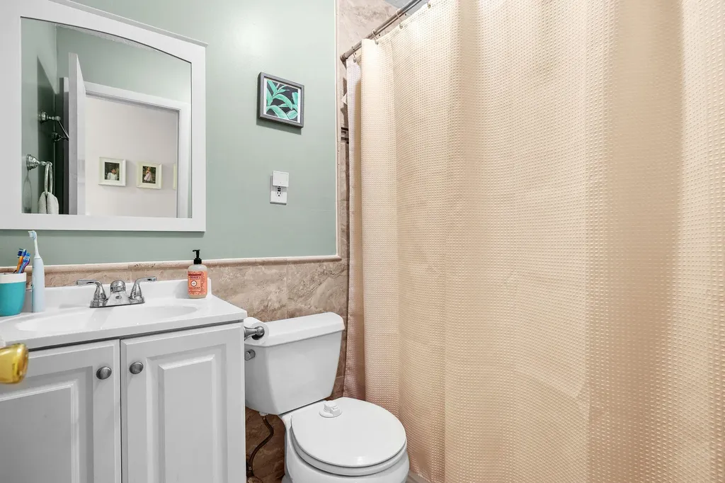 4366 Bamboo Drive Palm Beach Gardens FL 33410