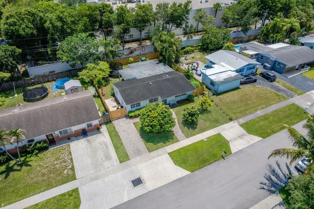 4366 Bamboo Drive Palm Beach Gardens FL 33410