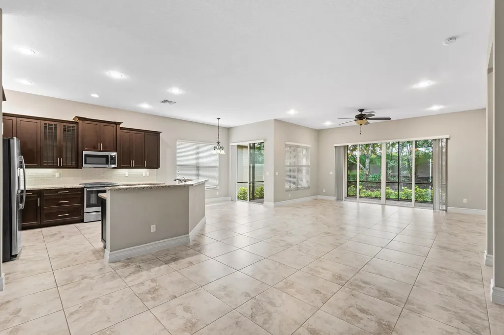 12455 Laguna Valley Terrace Boynton Beach FL 33473