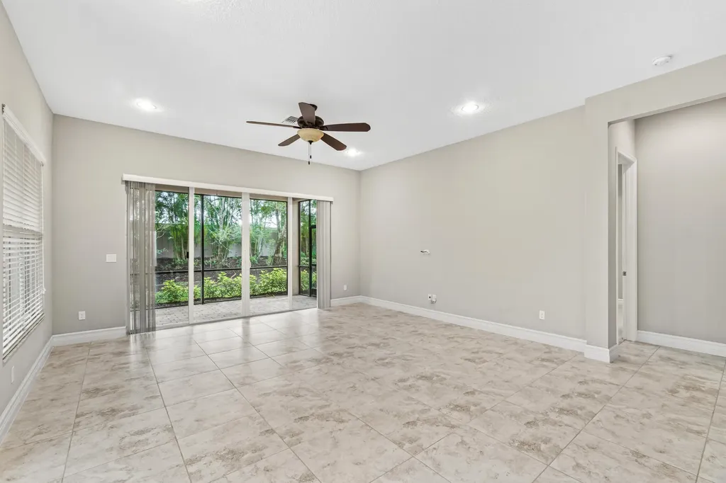 12455 Laguna Valley Terrace Boynton Beach FL 33473
