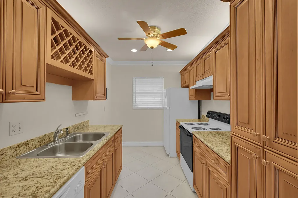 2340 SW 22nd Avenue Delray Beach FL 33445
