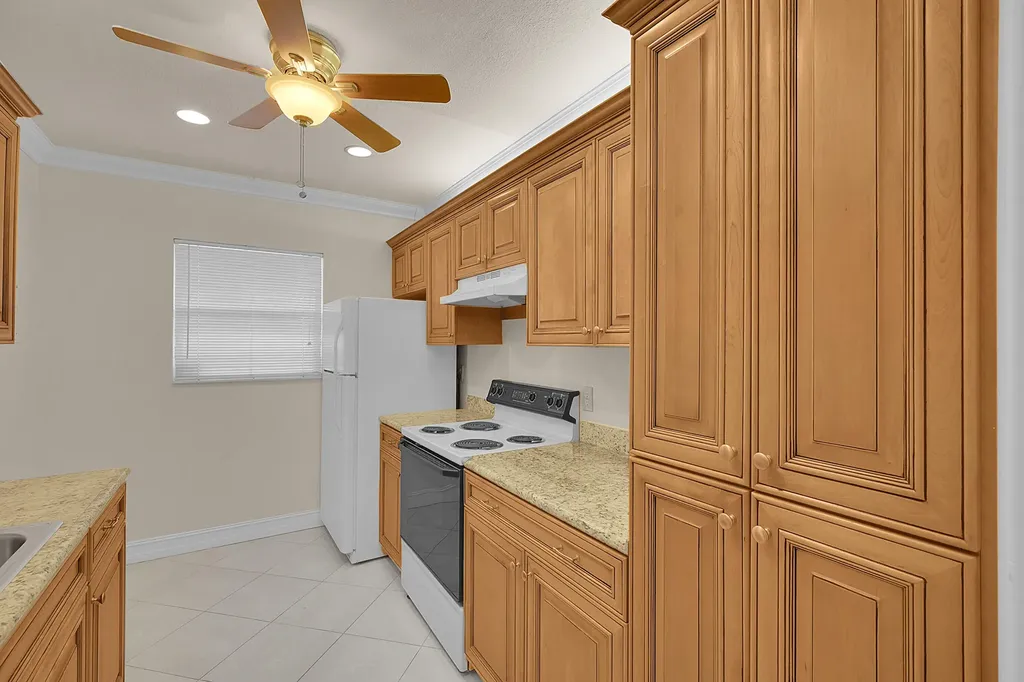2340 SW 22nd Avenue Delray Beach FL 33445