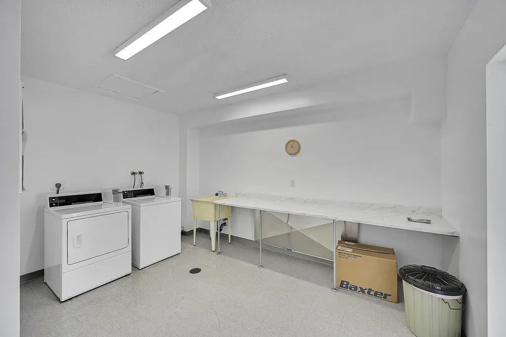 2340 SW 22nd Avenue Delray Beach FL 33445