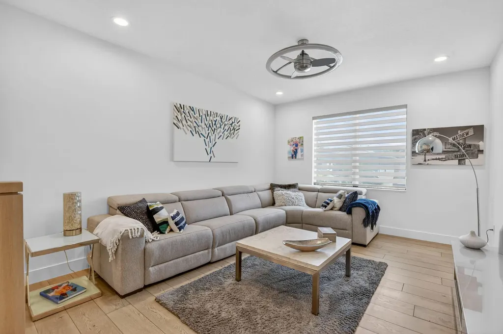 8861 Quiet Inlet Lane Boca Raton FL 33496