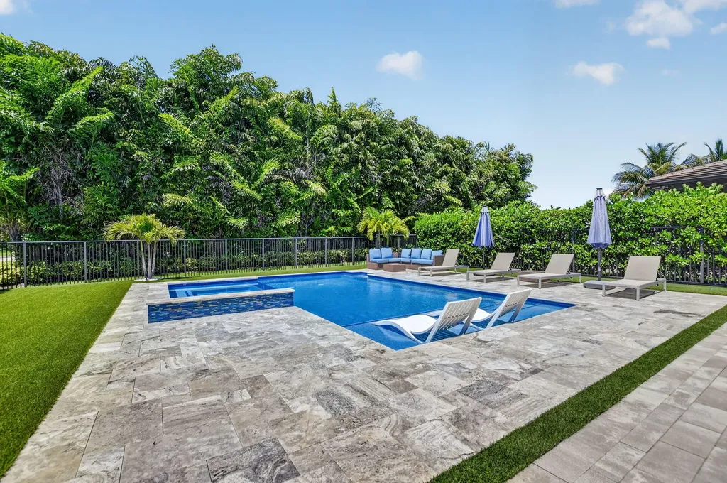 8861 Quiet Inlet Lane Boca Raton FL 33496