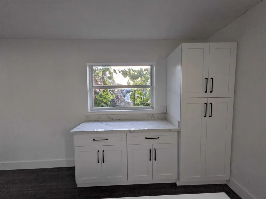 2861 NW 5th Street Pompano Beach FL 33069