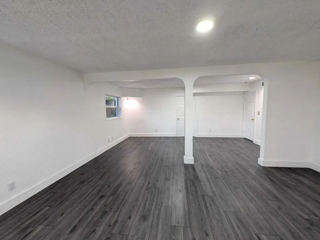 2861 NW 5th Street Pompano Beach FL 33069