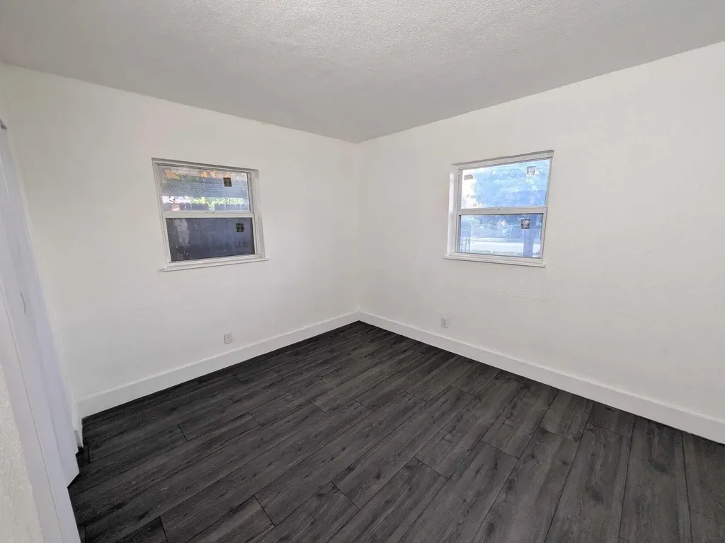 2861 NW 5th Street Pompano Beach FL 33069