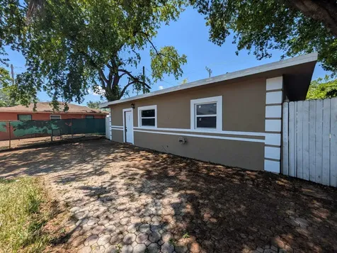 2861 NW 5th Street Pompano Beach FL 33069