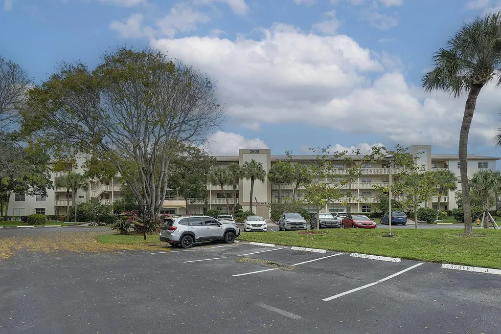 2905 Victoria Place Coconut Creek FL 33066