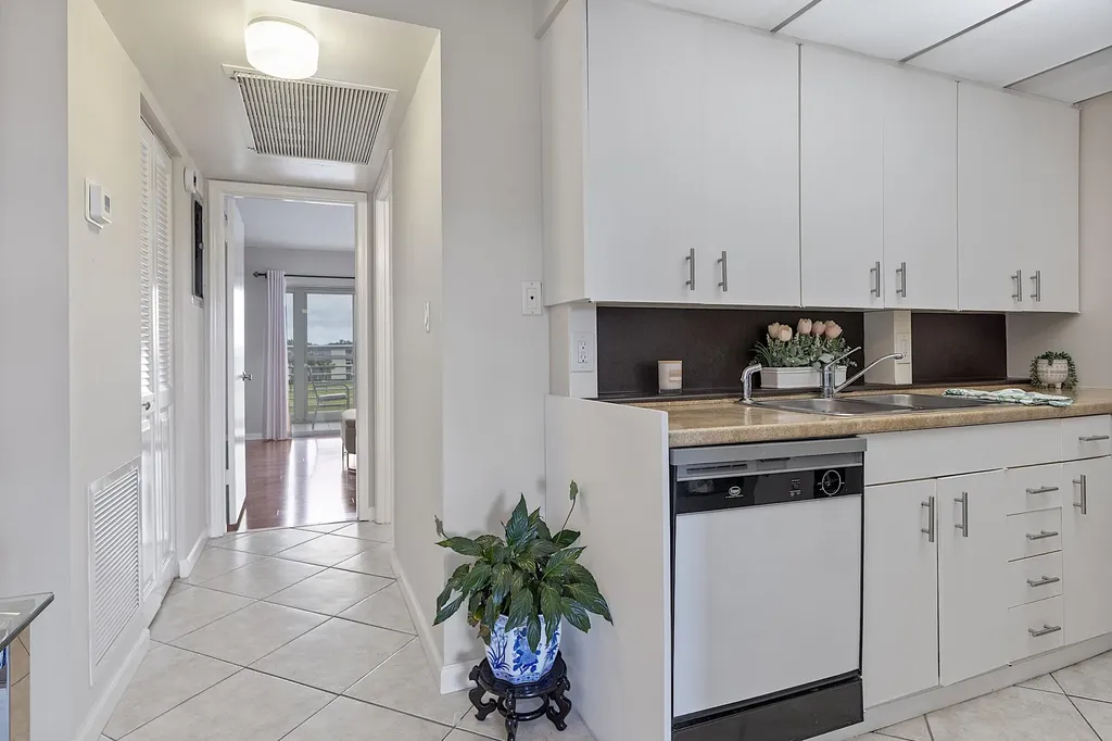2905 Victoria Place Coconut Creek FL 33066