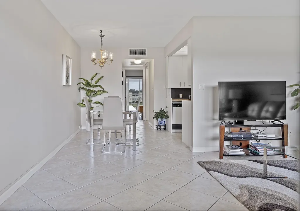 2905 Victoria Place Coconut Creek FL 33066