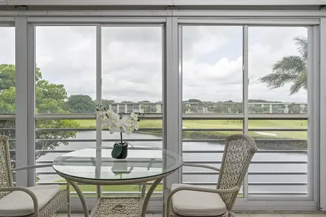 2905 Victoria Place Coconut Creek FL 33066