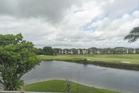 2905 Victoria Place Coconut Creek FL 33066