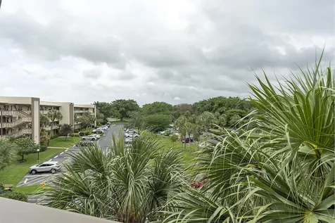 2905 Victoria Place Coconut Creek FL 33066