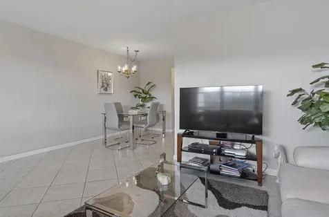 2905 Victoria Place Coconut Creek FL 33066