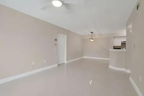611 Villa Circle Boynton Beach FL 33435