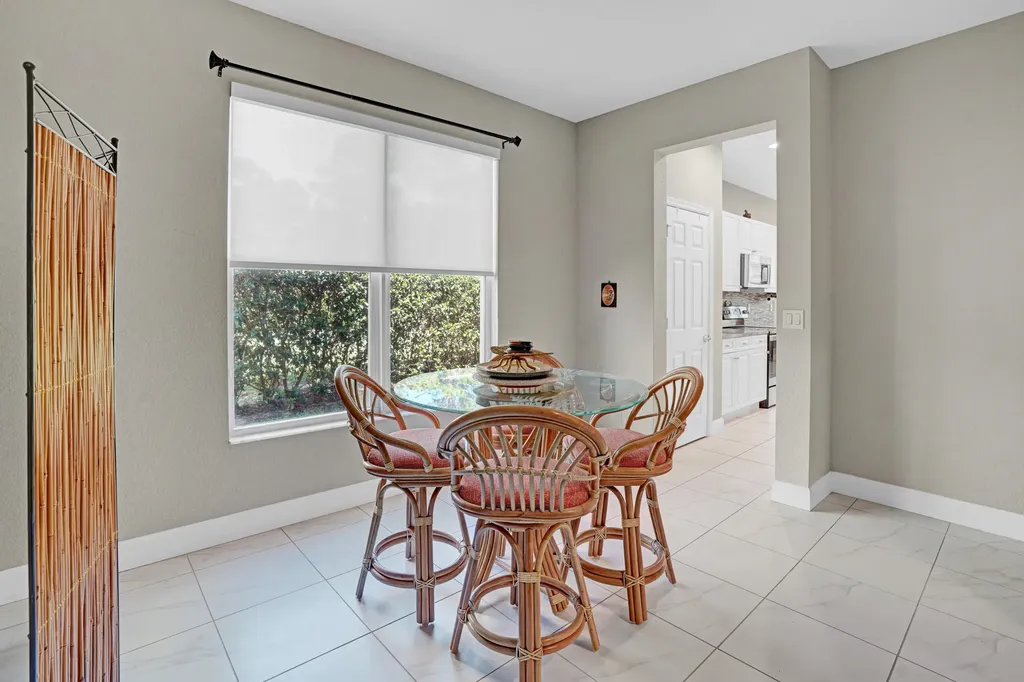 1212 NW Leonardo Circle Port St Lucie FL 34986