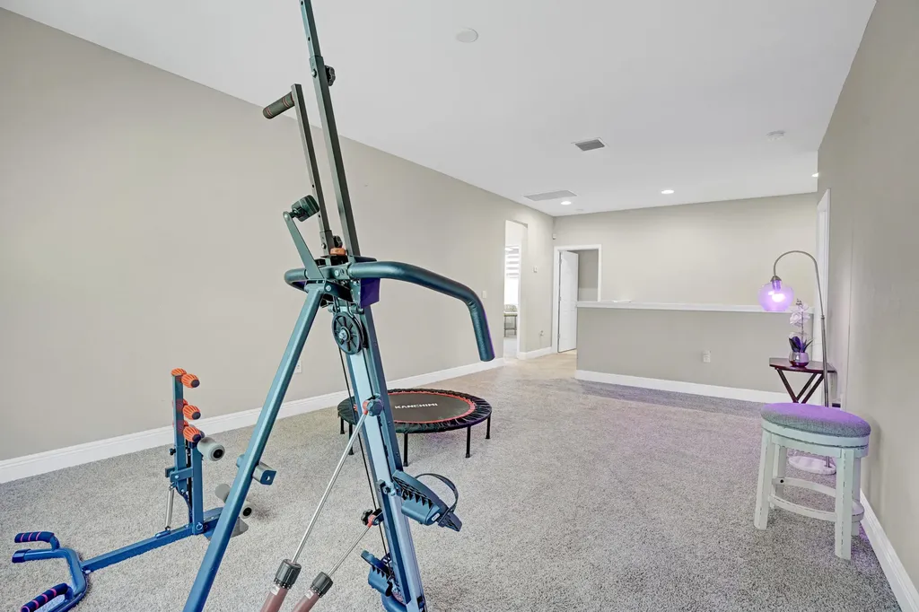 1212 NW Leonardo Circle Port St Lucie FL 34986