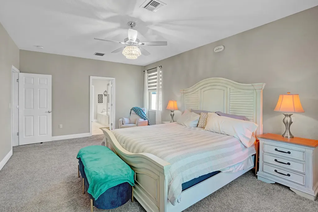 1212 NW Leonardo Circle Port St Lucie FL 34986