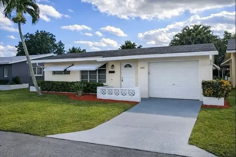 4906 NW 53rd Court Tamarac FL 33319