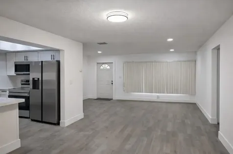 4906 NW 53rd Court Tamarac FL 33319
