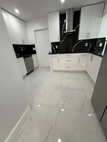 9405 NW 74th Street Tamarac FL 33321
