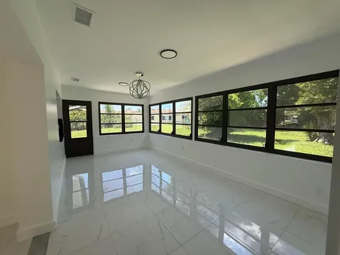 9405 NW 74th Street Tamarac FL 33321