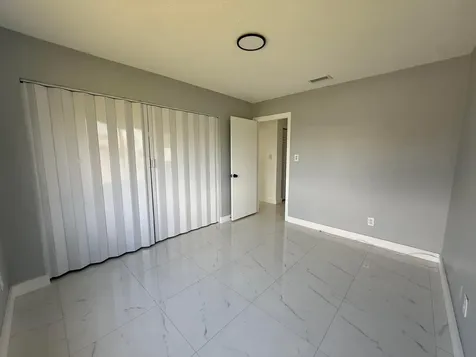 9405 NW 74th Street Tamarac FL 33321