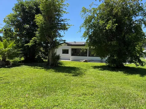 9405 NW 74th Street Tamarac FL 33321