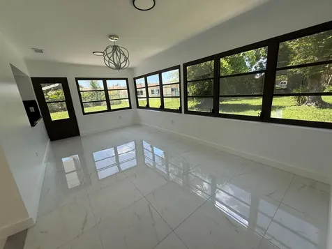 9405 NW 74th Street Tamarac FL 33321