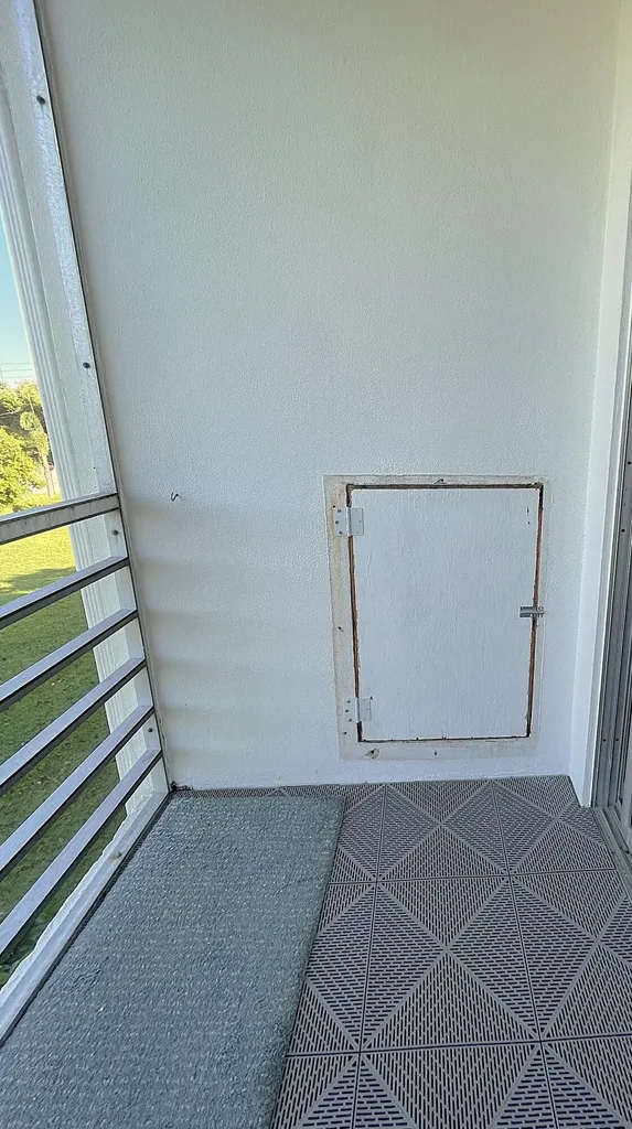 334 Brighton H Boca Raton FL 33434