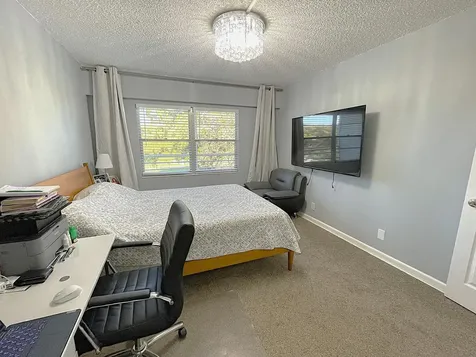 334 Brighton H Boca Raton FL 33434