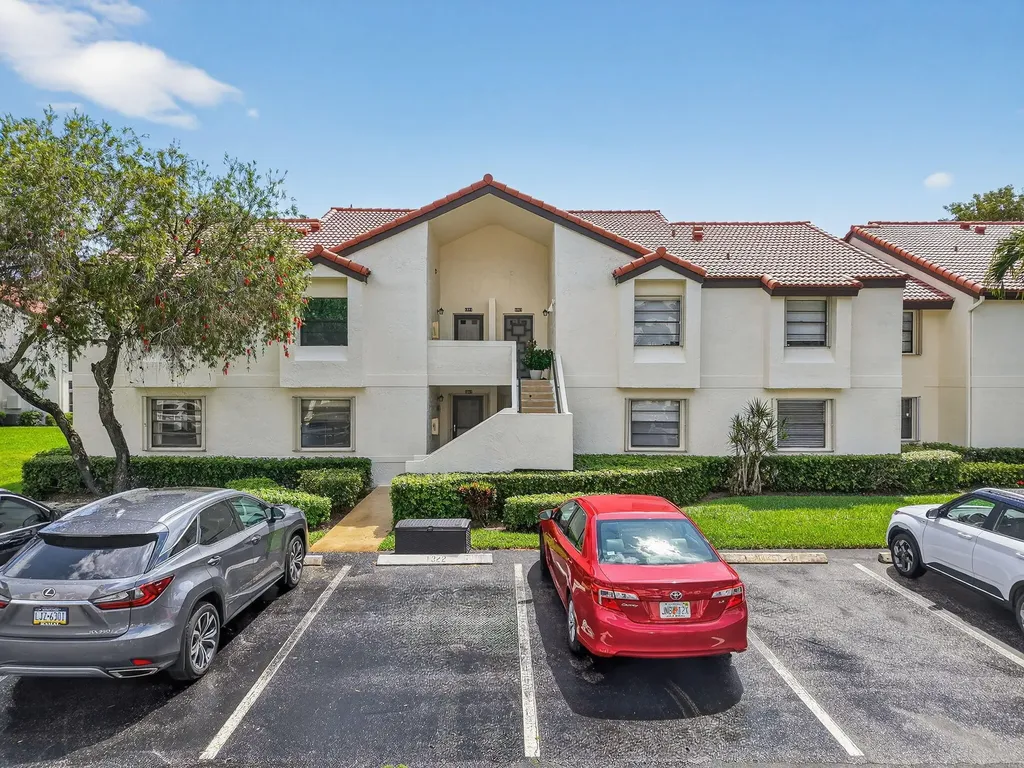 6069 Parkwalk Drive Boynton Beach FL 33472