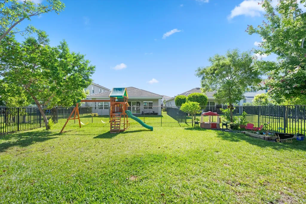 4612 Citrus Blossom Court Westlake FL 33470