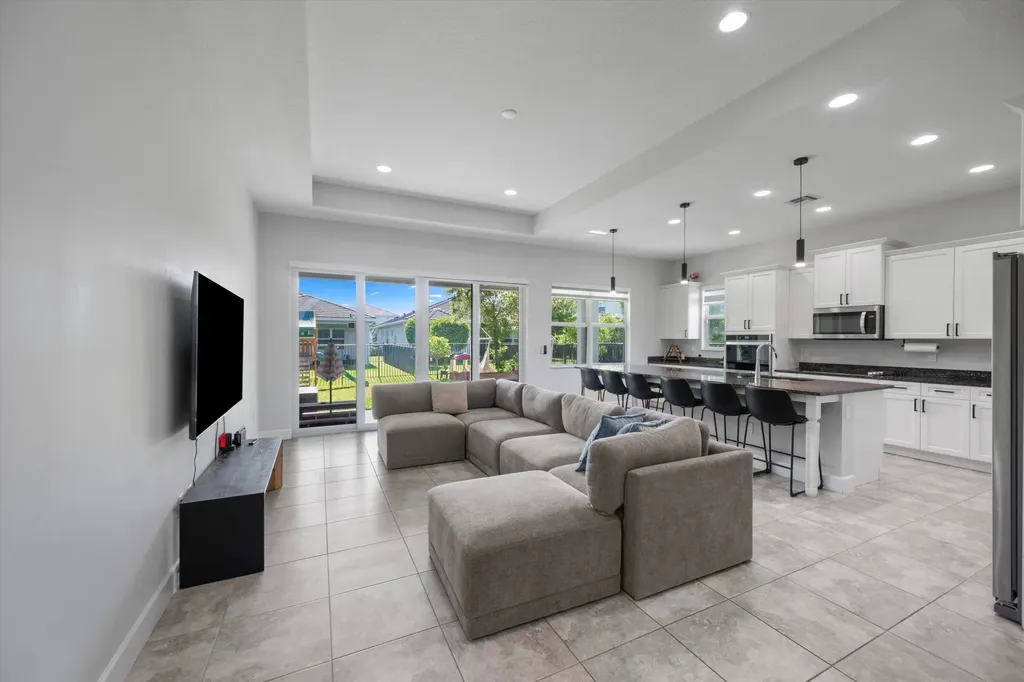 4612 Citrus Blossom Court Westlake FL 33470